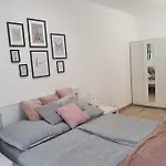 Promenade Premium For 4